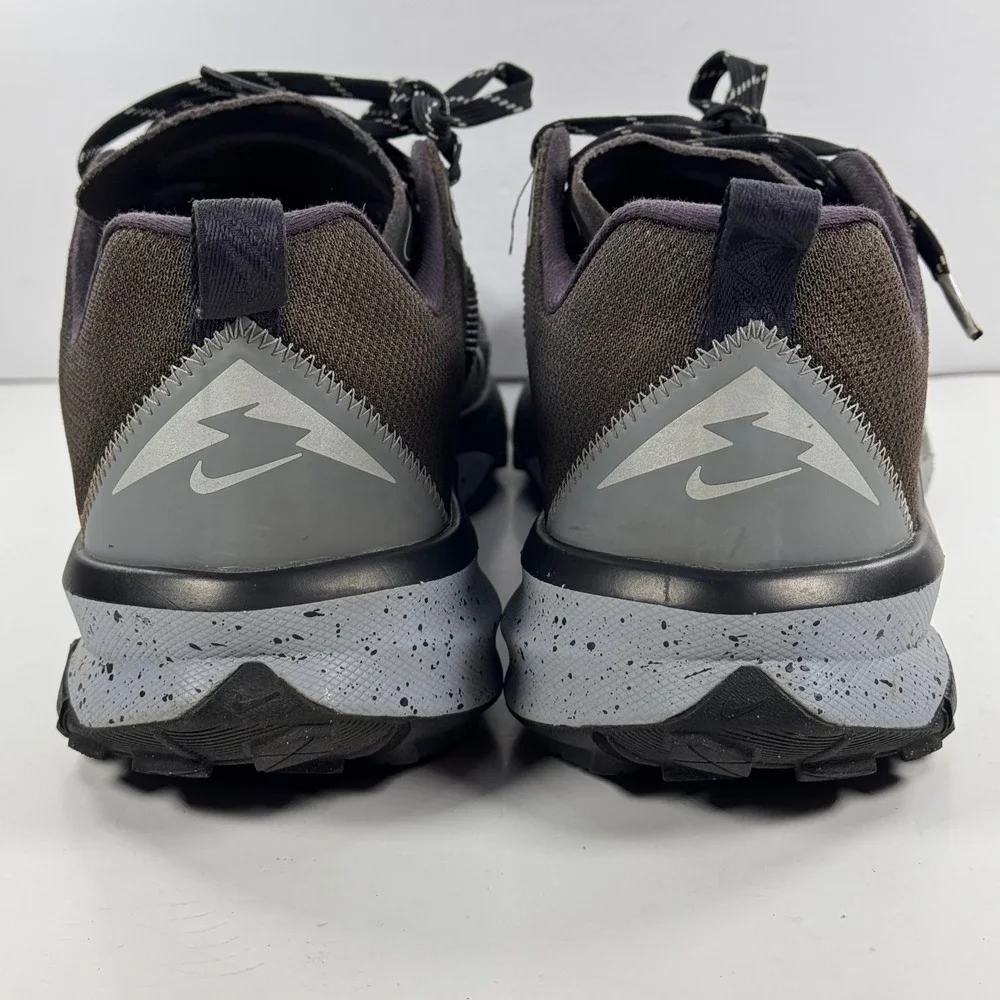 Nike Terra Kiger 8 Black Wolf Grey Trail Running Shoes DR2693-001 Mens 13